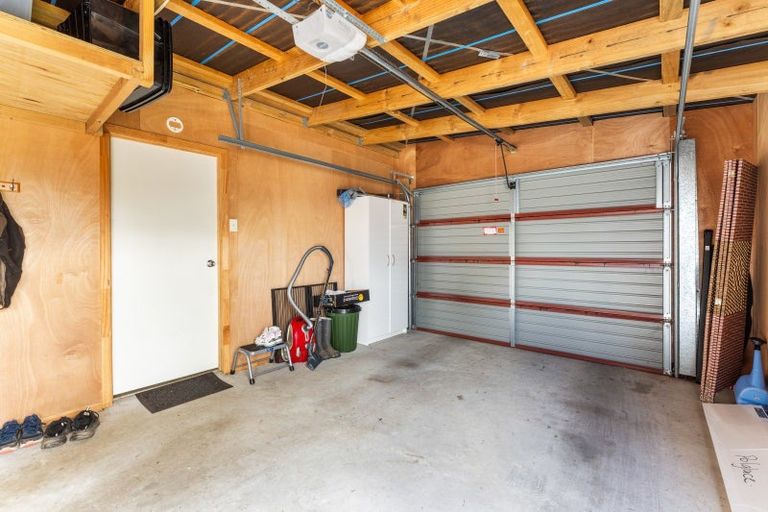 Photo of property in 8 Cambridge Street, Pahiatua, 4910