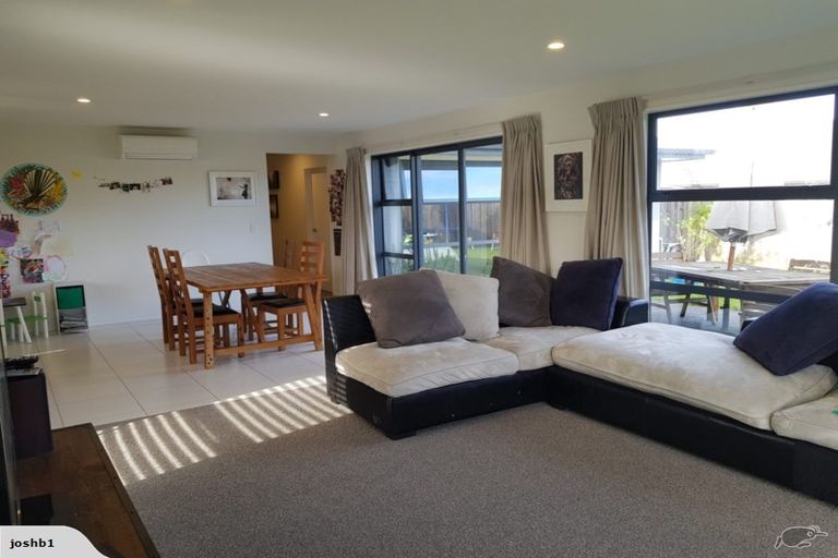 Photo of property in 2 Millbrae Place, Pokeno, 2402