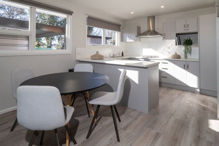 Photo of property in 62a Oxford Street, Tawa, Wellington, 5028