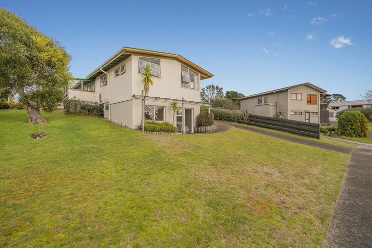 Photo of property in 5 Glen Neaves, Pauanui, Hikuai, 3579