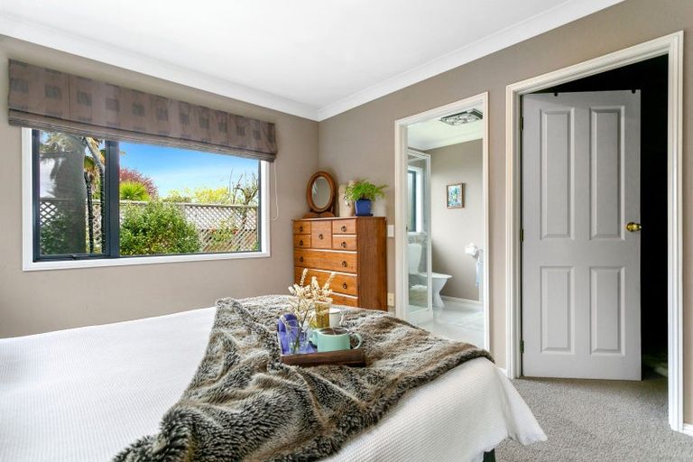 Photo of property in 9 Sunset Street, Hilltop, Taupo, 3330