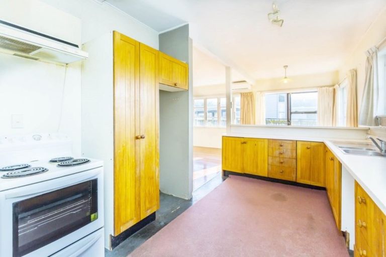 Photo of property in 869a High Street, Boulcott, Lower Hutt, 5011