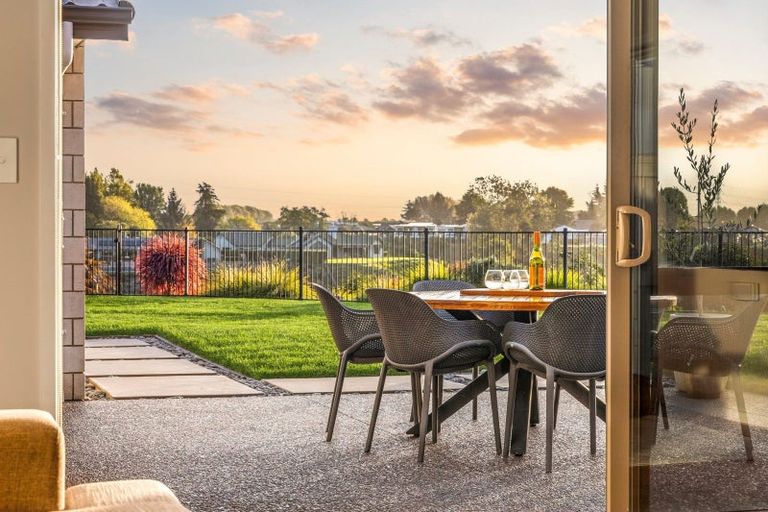 Photo of property in 49 Jarrett Terrace, Leamington, Cambridge, 3432