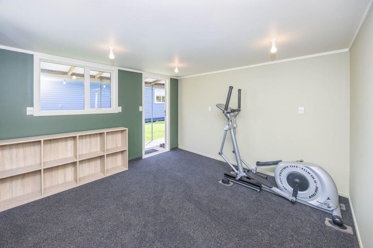 Photo of property in 20 Oxford Street, Fairfield, Hamilton, 3214