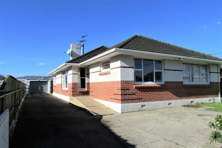 Photo of property in 92 Pine Avenue, Ebdentown, Upper Hutt, 5018