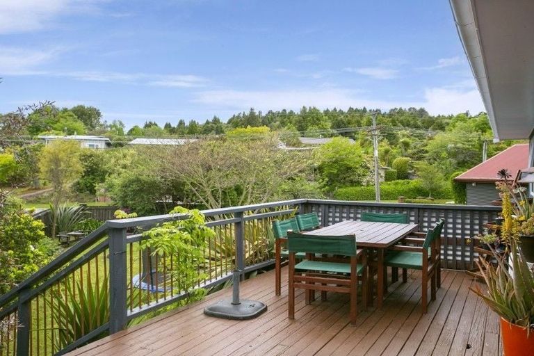 Photo of property in 47 Chesham Avenue, Waipahihi, Taupo, 3330