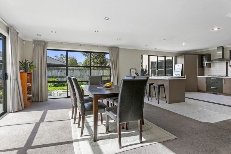 Photo of property in 26 Watkins Road, Cambridge, 3434