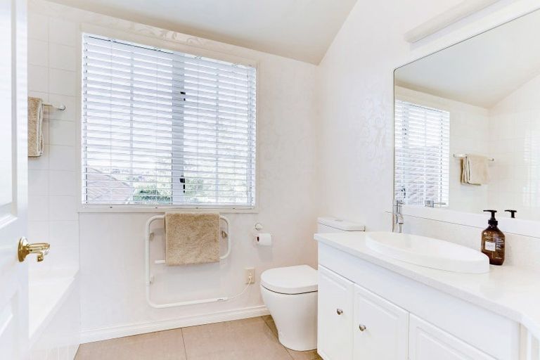 Photo of property in 1 Edmonds Drive, Otamatea, Whanganui, 4500