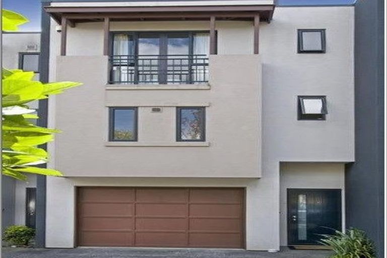 Photo of property in 2/218 Green Lane West, Epsom, Auckland, 1051