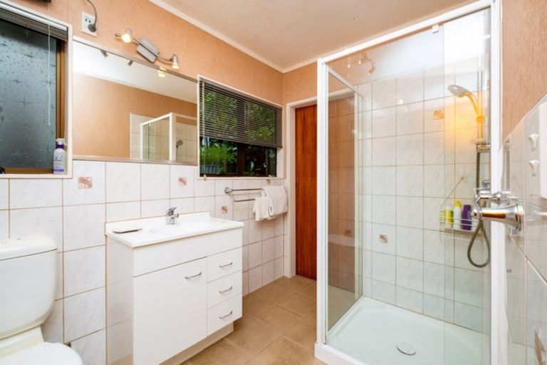 Photo of property in 8 Mckeefry Avenue, Greenmeadows, Napier, 4112