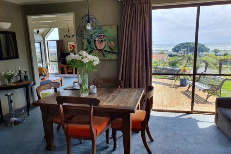 Photo of property in 13 Nolan Crescent, Karoro, Greymouth, 7805