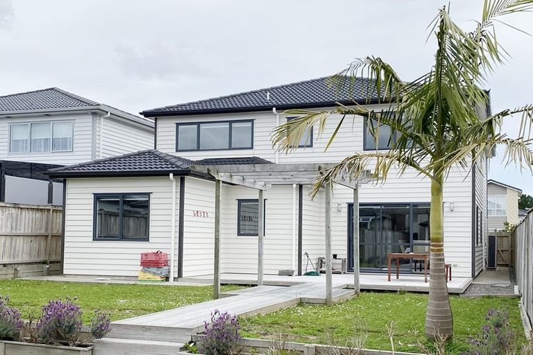 Photo of property in 20 Tinaku Road, Flat Bush, Auckland, 2019