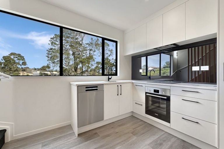 Photo of property in 52 Ara Mara Hua, Henderson, Auckland, 0612