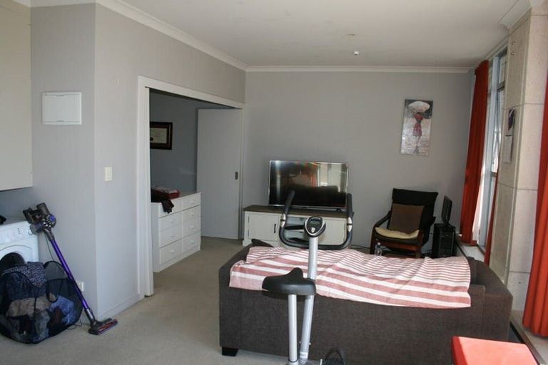 Photo of property in Mclean Towers, 3ge Shakespeare Road, Napier South, Napier, 4110