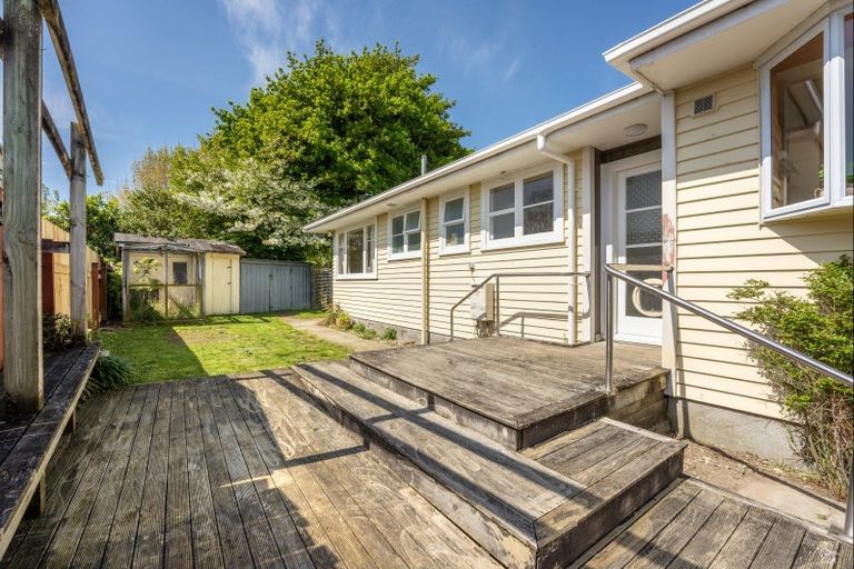 Photo of property in 92 California Drive, Totara Park, Upper Hutt, 5018