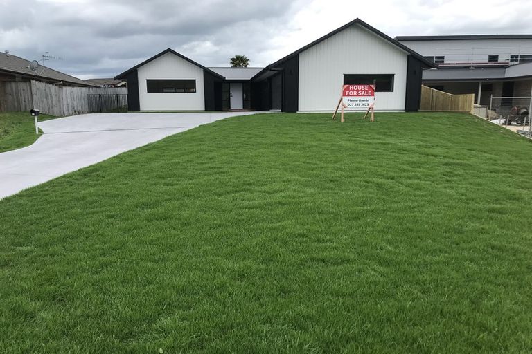 Photo of property in 11 Hamon Place, Pukehangi, Rotorua, 3015