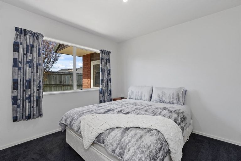 Photo of property in 2/24 Sea Eagles Place, North New Brighton, Christchurch, 8083