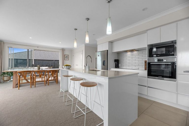 Photo of property in 91 Bert Wall Drive, Omokoroa, 3114