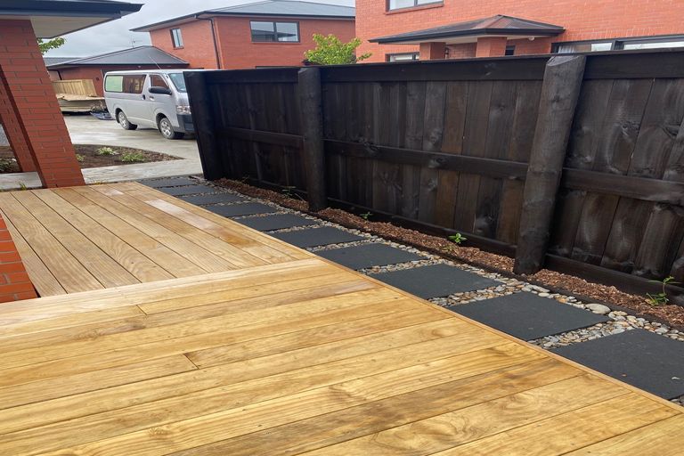 Photo of property in 112a Victoria Street, Onehunga, Auckland, 1061