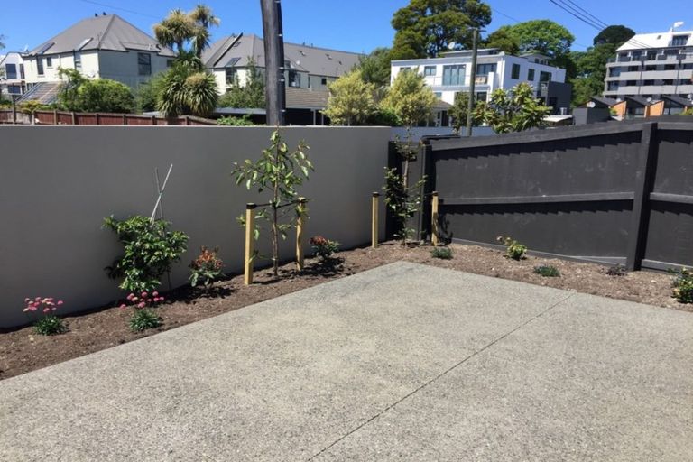 Photo of property in 15b Exeter Street, Merivale, Christchurch, 8014
