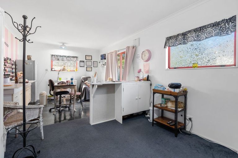 Photo of property in 32 Kummer Crescent, Masterton, 5810