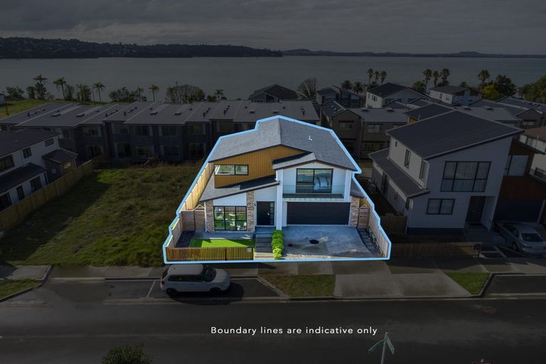 Photo of property in 51 Turret Lane, Hobsonville, Auckland, 0616