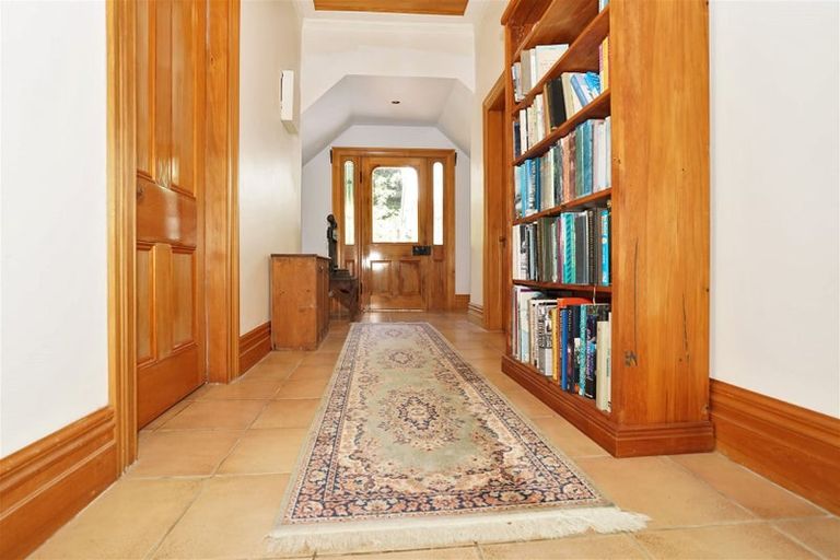 Photo of property in 1266 Te Pahu Road, Karamu, Hamilton, 3285