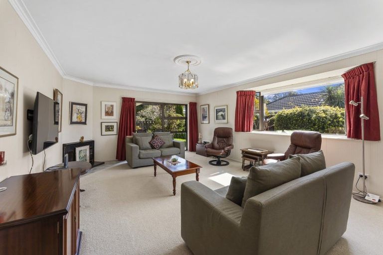 Photo of property in 274 Te Moana Road, Waikanae, 5036