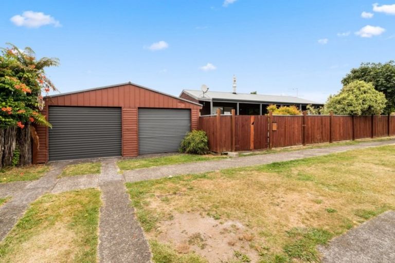 Photo of property in 25 Okona Crescent, Ngongotaha, Rotorua, 3010