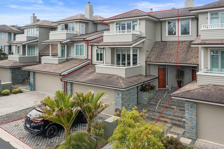 Photo of property in 21 Little Compton Mews, Snells Beach, 0920