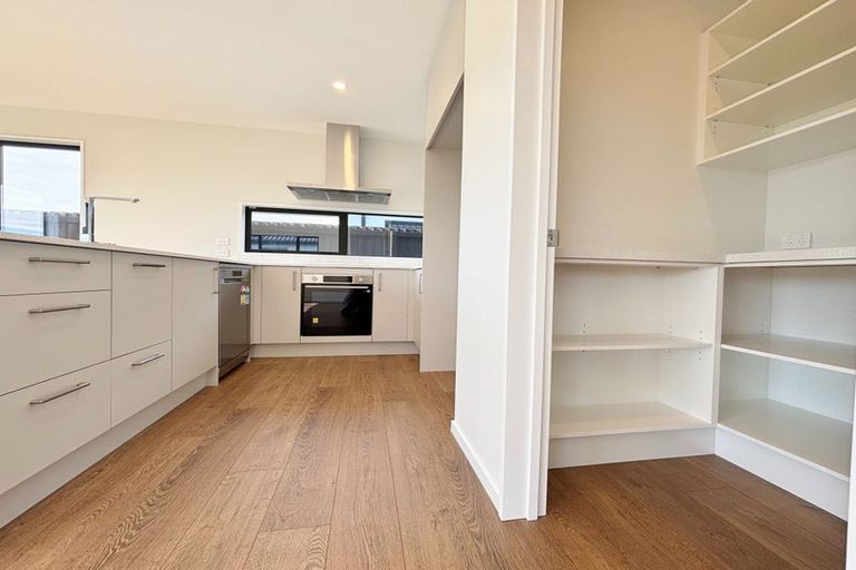 Photo of property in 19 Mckerrow Street, Marshland, Christchurch, 8083