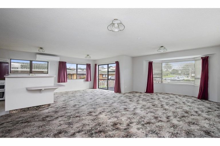 Photo of property in 9a Civic Place, Waiuku, 2123