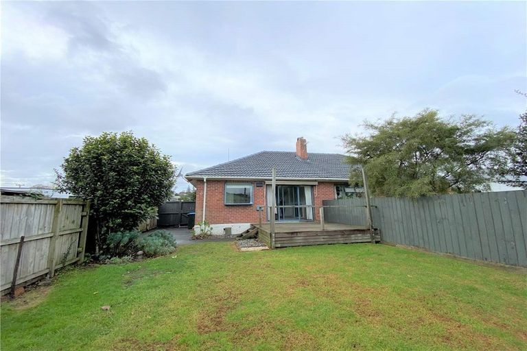 Photo of property in 24 Highbury Street, Avondale, Auckland, 1026