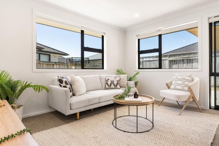 Photo of property in 15 Piata Street, Papamoa Beach, Papamoa, 3118