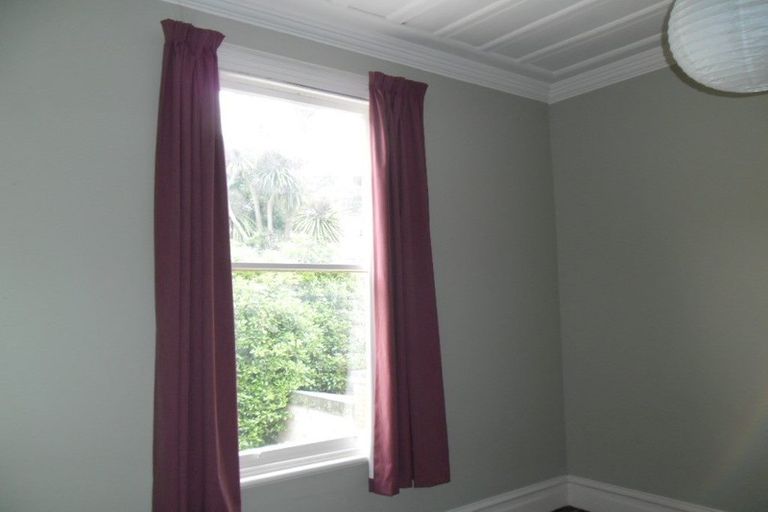 Photo of property in 100 Queen Street, North Dunedin, Dunedin, 9016