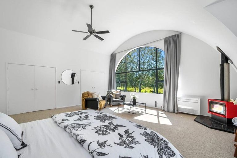 Photo of property in 63 Pomona Road, Kumeu, 0891