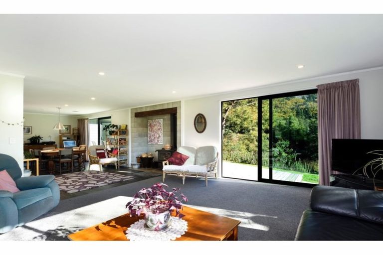 Photo of property in 164 Wakamarina Road, Canvastown, Havelock, 7178