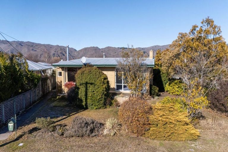 Photo of property in 9 Brandon Street, Alexandra, 9320