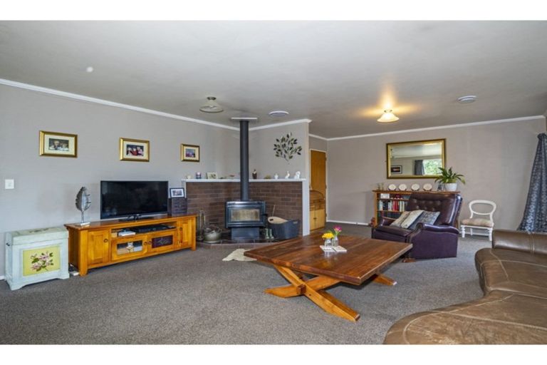 Photo of property in 70 Halstead Road, Pleasant Point, 7903