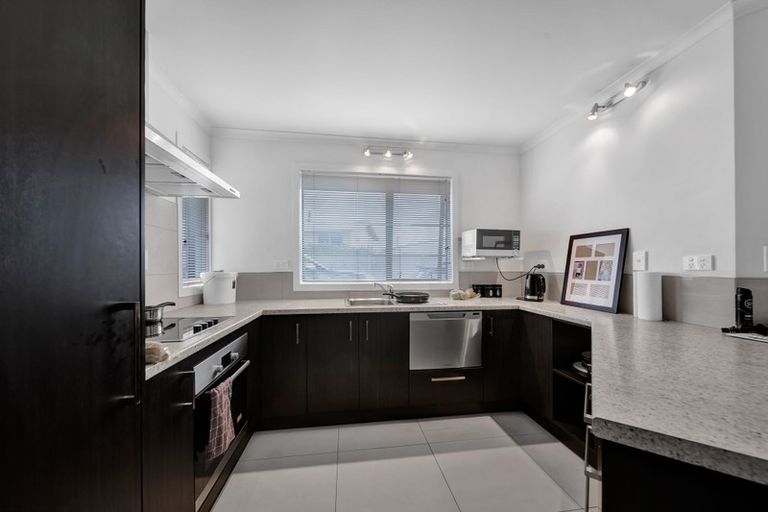 Photo of property in 10d Campbell Street, Hawera, 4610