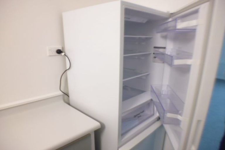 Photo of property in Hobson Court Flats, 18/70 Hobson Street, Thorndon, Wellington, 6011