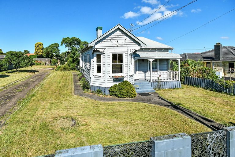 Photo of property in 31 Marne Road, Papakura, 2110