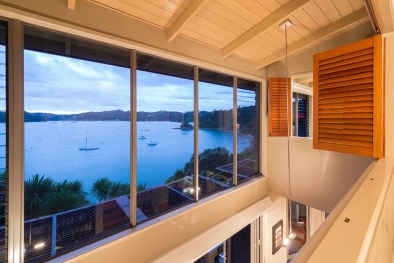 Photo of property in 14a Kaha Place, Russell, 0272