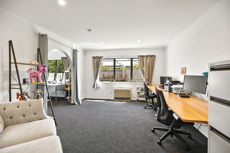 Photo of property in 6 Bouverie Crescent, Flagstaff, Hamilton, 3210