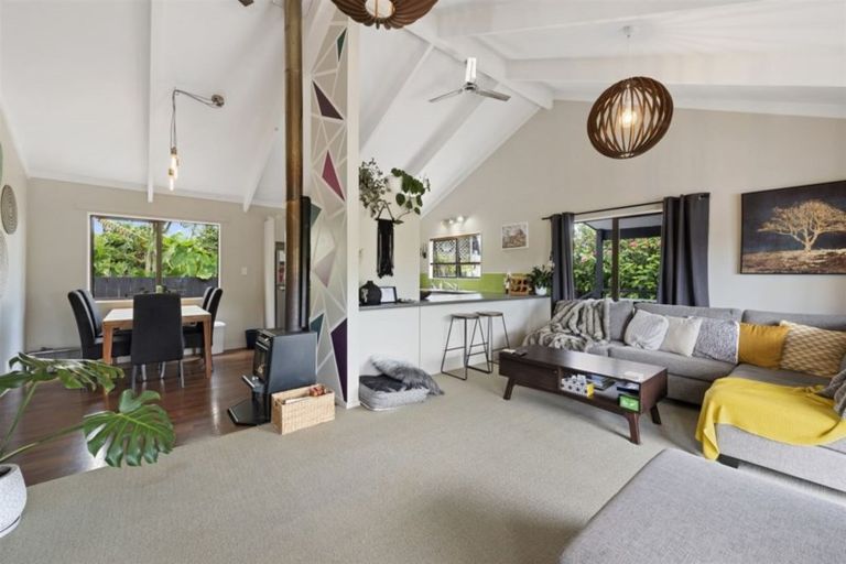 Photo of property in 46a Kaitemako Road, Welcome Bay, Tauranga, 3112