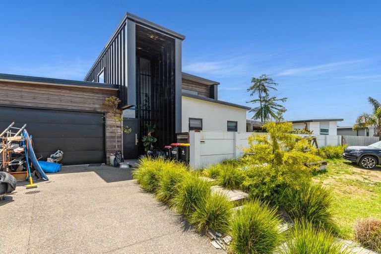 Photo of property in 134 Coast Boulevard, Papamoa Beach, Papamoa, 3118