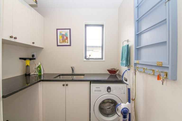 Photo of property in 4 Liquidamber Lane, Kaukapakapa, Helensville, 0875