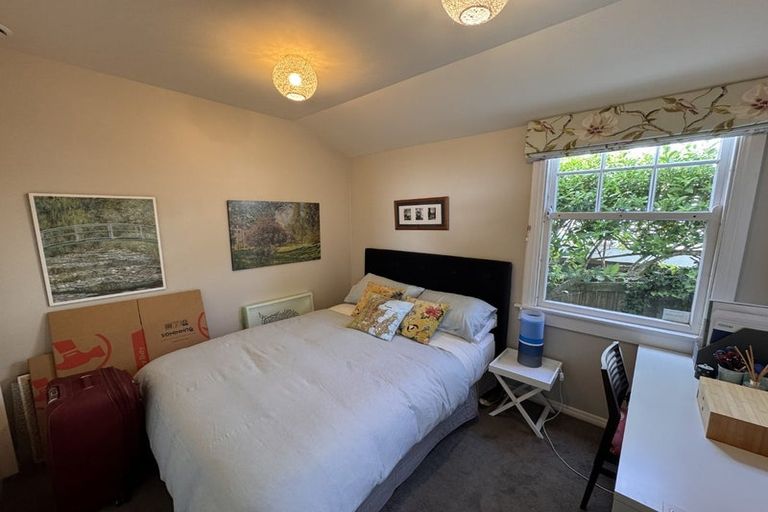 Photo of property in 2a Dawson Street, Berhampore, Wellington, 6023