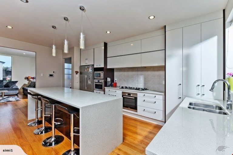 Photo of property in 11 Remuremu Street, Long Bay, Auckland, 0630