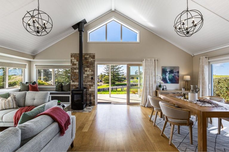 Photo of property in 2 Kirian Lane, Pollok, 2684